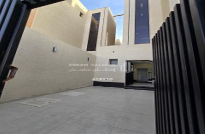 طابق كامل - 5 غرف نوم - 4 حمامات للبيع في المعيزيلة - الرياض - الرياض