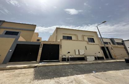 Full Floor - 4 Bedrooms - 4 Bathrooms for sale in West Naseem - Riyadh - Ar Riyadh