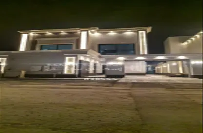 طابق كامل - 6 غرف نوم - 4 حمامات للبيع في الجنادرية - الرياض - الرياض