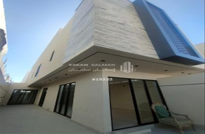 Apartment - 6 Bedrooms - 4 Bathrooms for sale in Al Janadriyah - Riyadh - Ar Riyadh