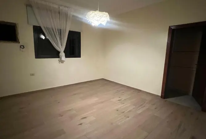 51851678 - Property Image 2