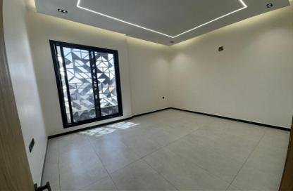 Full Floor - 4 Bedrooms - 4 Bathrooms for sale in Al Janadriyah - Riyadh - Ar Riyadh Full Floor - 4 Bedrooms - 4 Bathrooms for sale in Al Janadriyah - Riyadh - Ar Riyadh