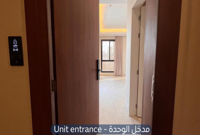 258128 - Property Image 3