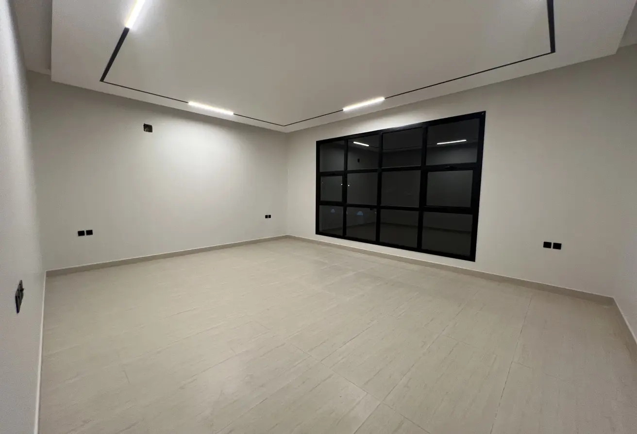 52305739 - Property Main Image