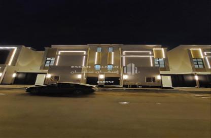 طابق كامل - 5 غرف نوم - 4 حمامات للبيع في المعيزيلة - الرياض - الرياض