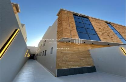 Villa - 7 Bedrooms - 6 Bathrooms for sale in Uqaz - Riyadh - Ar Riyadh