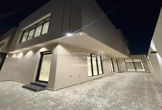 51220764 - Property Image 3