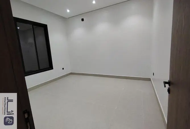 52157876 - Property Image 2