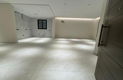 Apartment - 5 Bedrooms - 4 Bathrooms for rent in Al Faisaliyah - Jeddah - Makkah Al Mukarramah