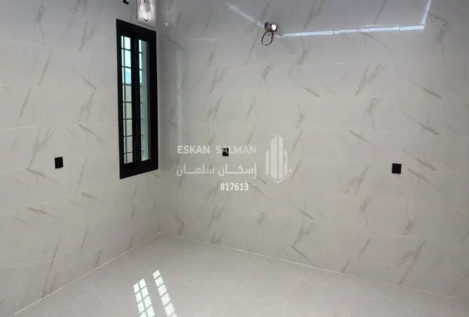 51860515 - صورة العقار 3