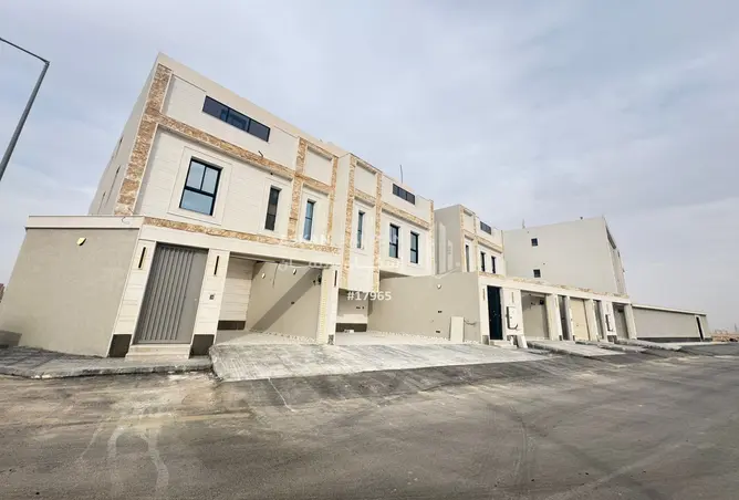 51860798 - Property Image 2