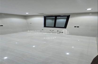 Apartment - 5 Bedrooms - 2 Bathrooms for sale in An Nadheem - Riyadh - Ar Riyadh