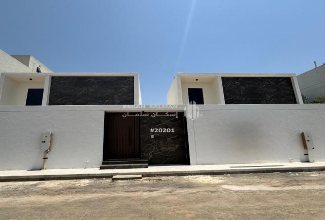 51968564 - Property Main Image