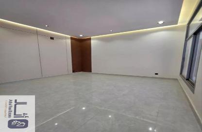 Villa - 6 - 5 for sale in Al Janadriyah - Riyadh - Ar Riyadh