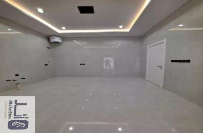 Villa - 6 - 5 for sale in Al Janadriyah - Riyadh - Ar Riyadh