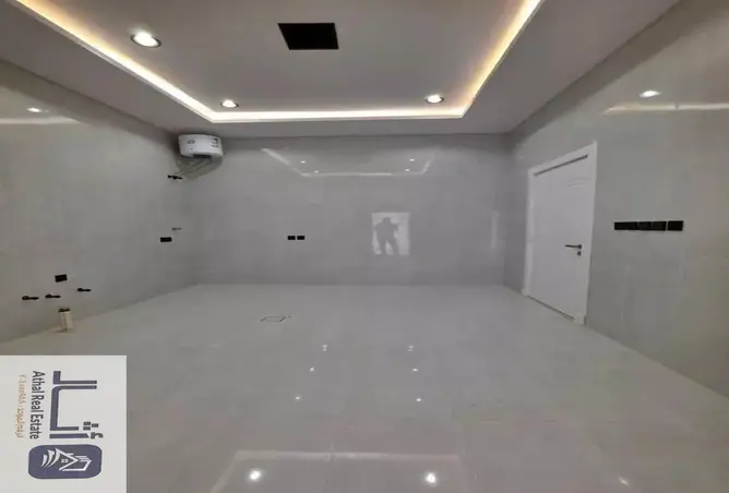52311020 - Property Image 2