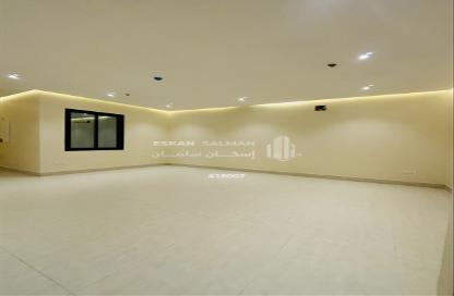 Apartment - 5 Bedrooms - 4 Bathrooms for sale in As Saif - Ad Dammam - Eastern Apartment - 5 Bedrooms - 4 Bathrooms for sale in As Saif - Ad Dammam - Eastern