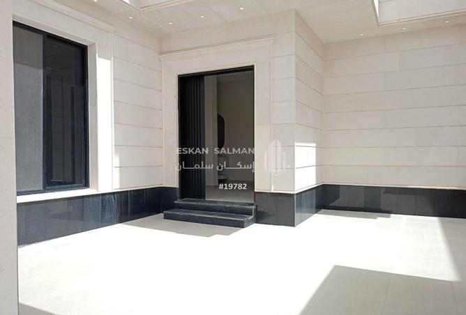 51861148 - صورة العقار 2