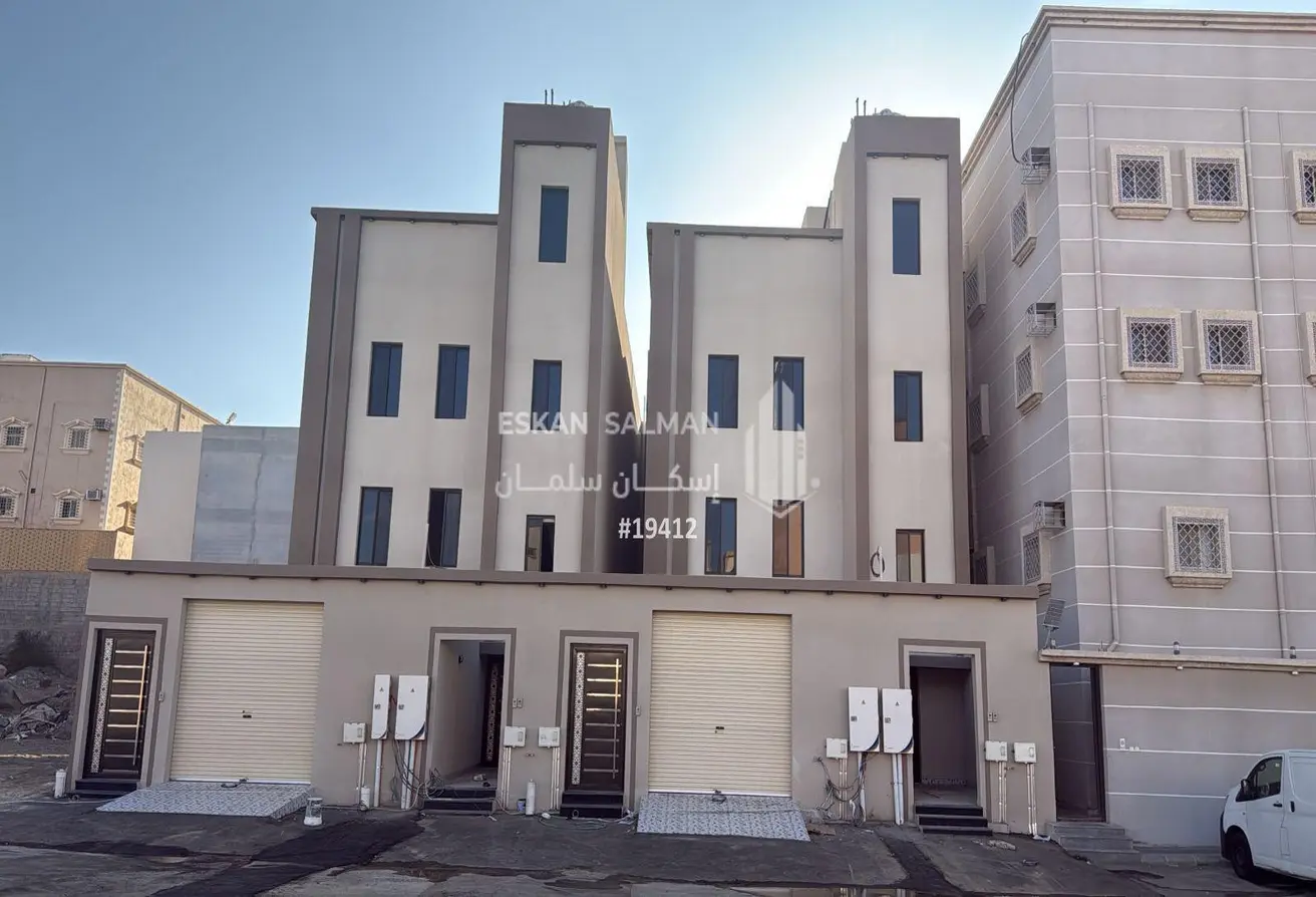 51220787 - Property Main Image