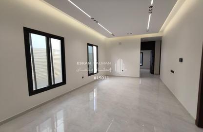Full Floor - 5 Bedrooms - 4 Bathrooms for sale in Tuwaiq - Riyadh - Ar Riyadh
