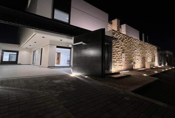 51476759 - Property Image 2