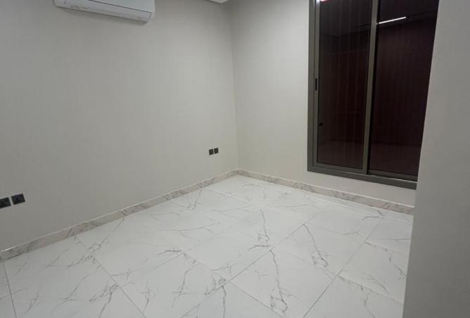 52107437 - Property Image 2