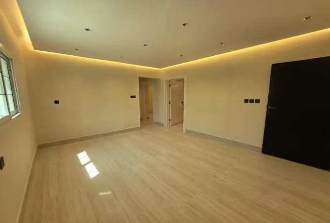 52327269 - Property Image 2