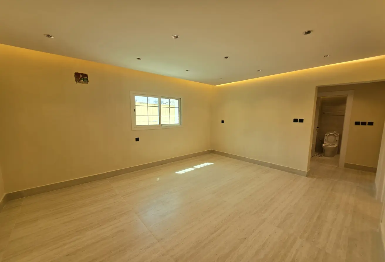 52327269 - Property Main Image