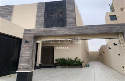Full Floor - 5 Bedrooms - 6 Bathrooms for sale in Al Janadriyah - Riyadh - Ar Riyadh