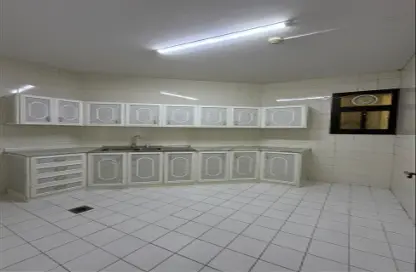 Apartment - 3 Bedrooms - 2 Bathrooms for rent in Al Faisaliyah - Jeddah - Makkah Al Mukarramah