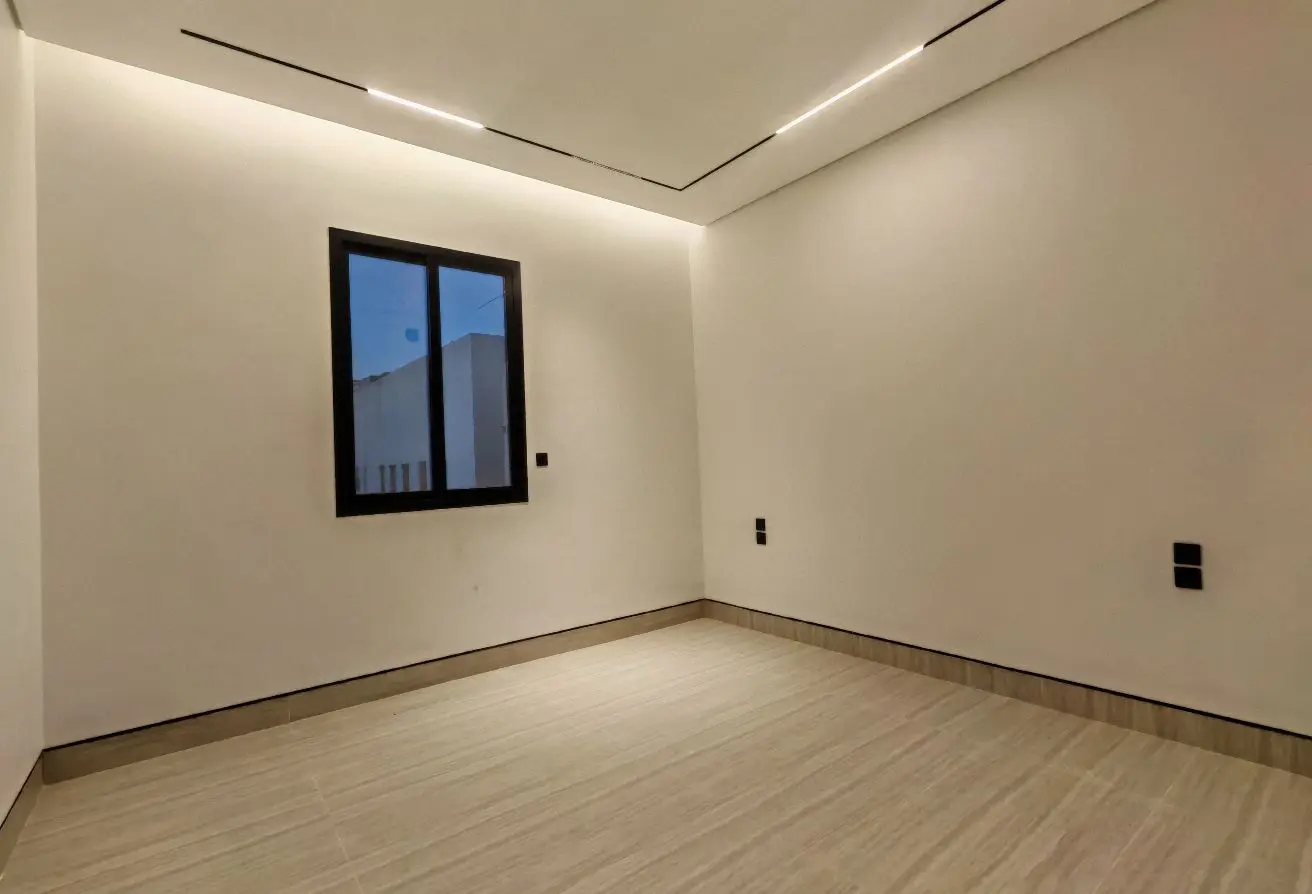 52316213 - Property Main Image
