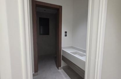 Full Floor - 4 Bedrooms - 3 Bathrooms for sale in An Nadheem - Riyadh - Ar Riyadh