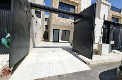Villa - 5 - 5 for sale in Al Yarmuk - Riyadh - Ar Riyadh
