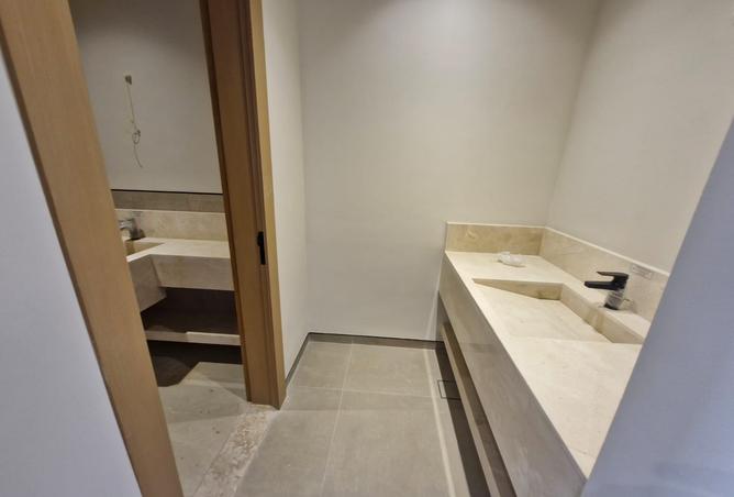 52132882 - Property Image 3