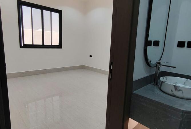 52107312 - Property Image 2