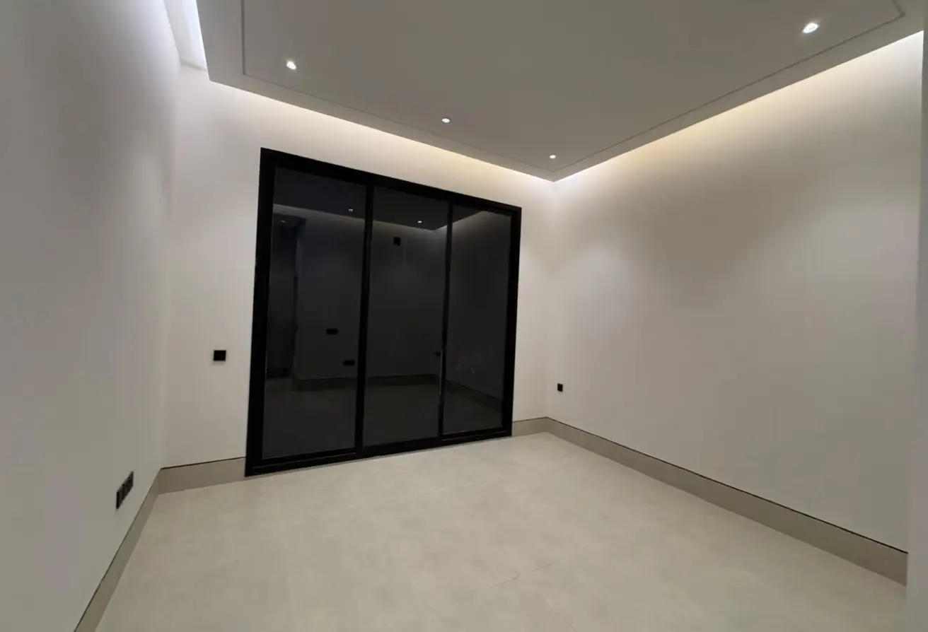 52143080 - Property Main Image