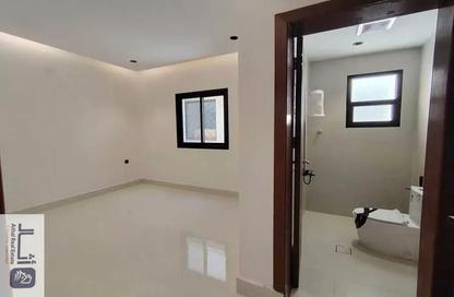 Villa - 6 - 5 for sale in Al Qadisiyah - Riyadh - Ar Riyadh