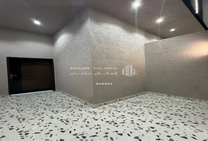 51861044 - صورة العقار 2