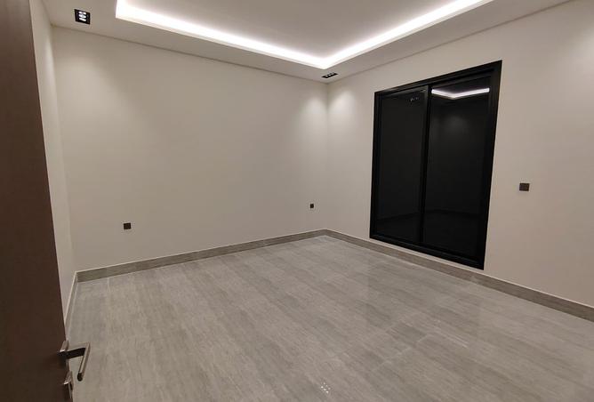 52107486 - Property Image 3