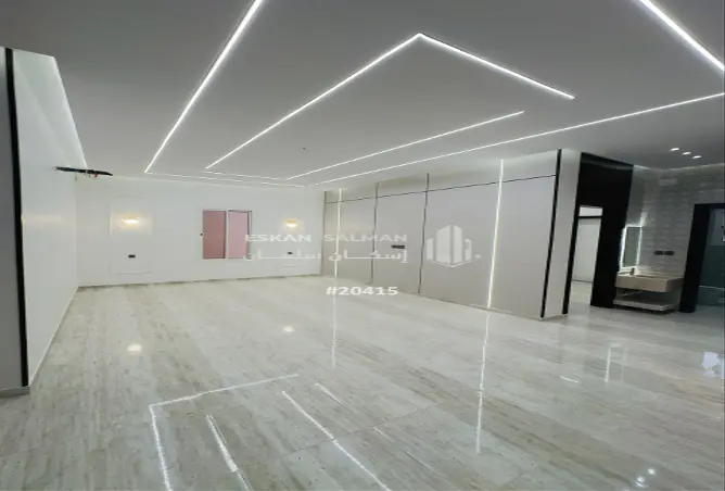 52207530 - Property Image 2