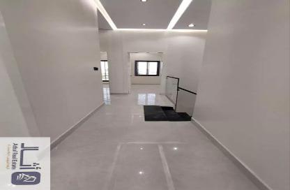 Villa - 6 - 5 for sale in Al Janadriyah - Riyadh - Ar Riyadh