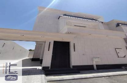 Villa - 6 - 5 for sale in Al Janadriyah - Riyadh - Ar Riyadh