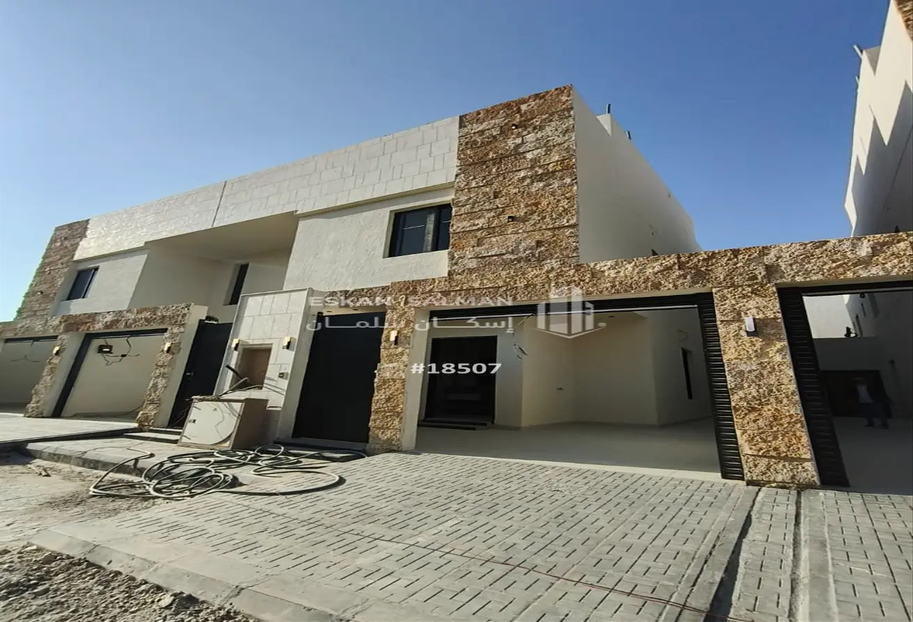 51861069 - Property Main Image