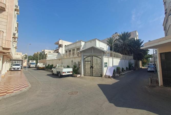 259504 - Property Image 2