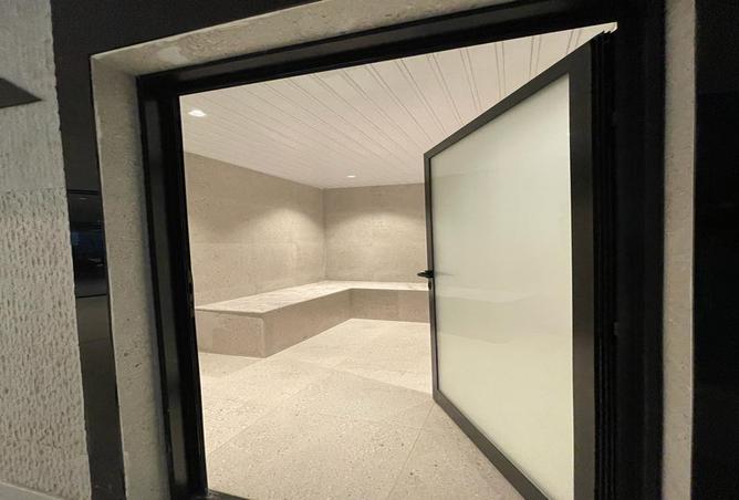 51704029 - Property Image 2