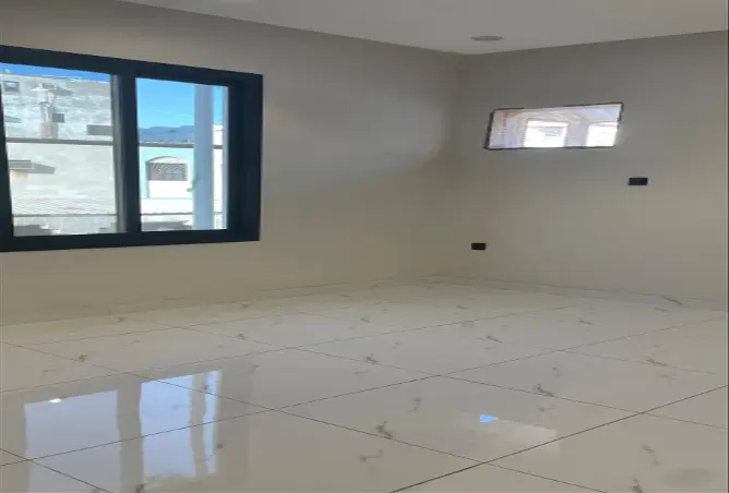 51004957 - Property Image 3