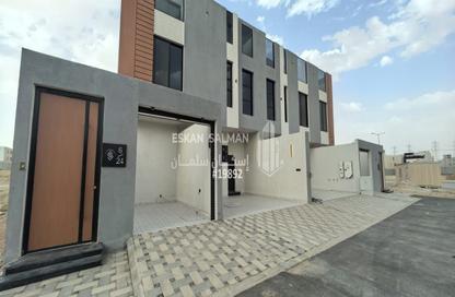 Full Floor - 6 Bedrooms - 3 Bathrooms for sale in Al Murjan - Riyadh - Ar Riyadh