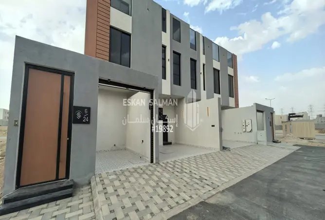 51867776 - Property Image 2