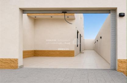 Full Floor - 5 Bedrooms - 4 Bathrooms for sale in An Nadheem - Riyadh - Ar Riyadh