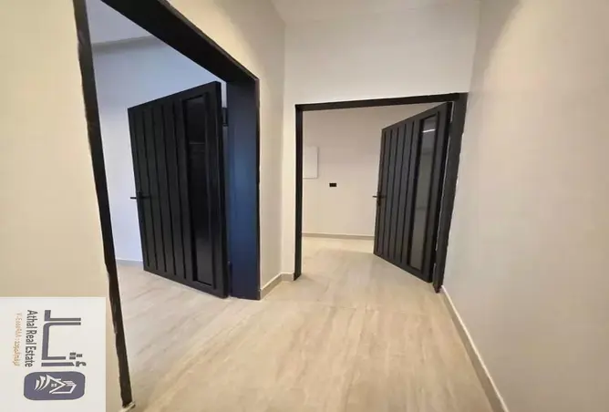 52311207 - Property Image 2